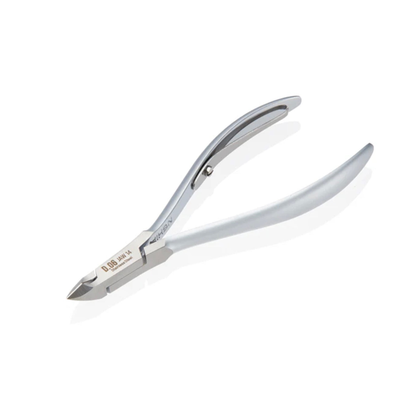 Nghia Nipper D-06